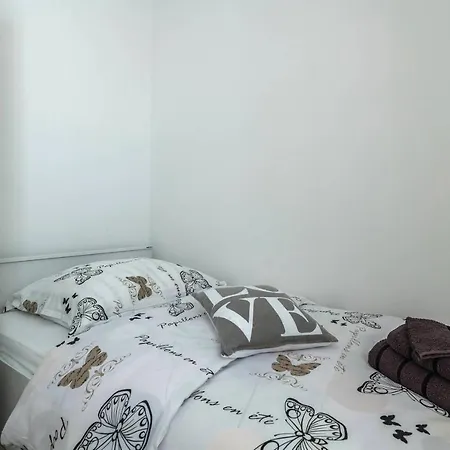 Petra Apartment